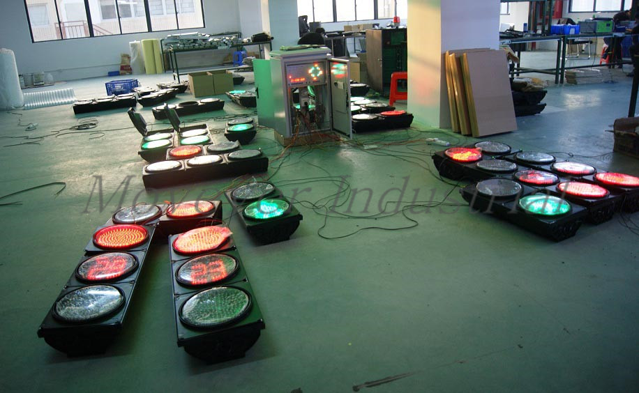 Classic LED traffic light full ball 300mm(图2)